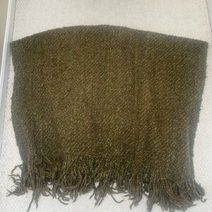 BEAUTIFUL Pottery Barn Throw Blanket